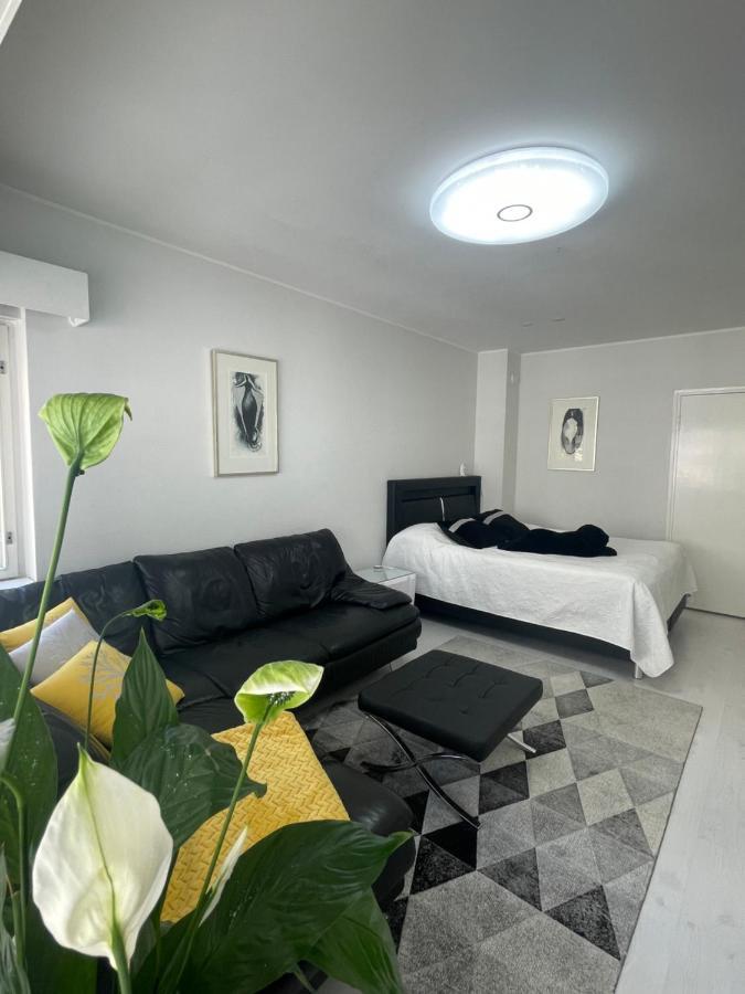 Go Happy Home Apartments Хельсинки Экстерьер фото