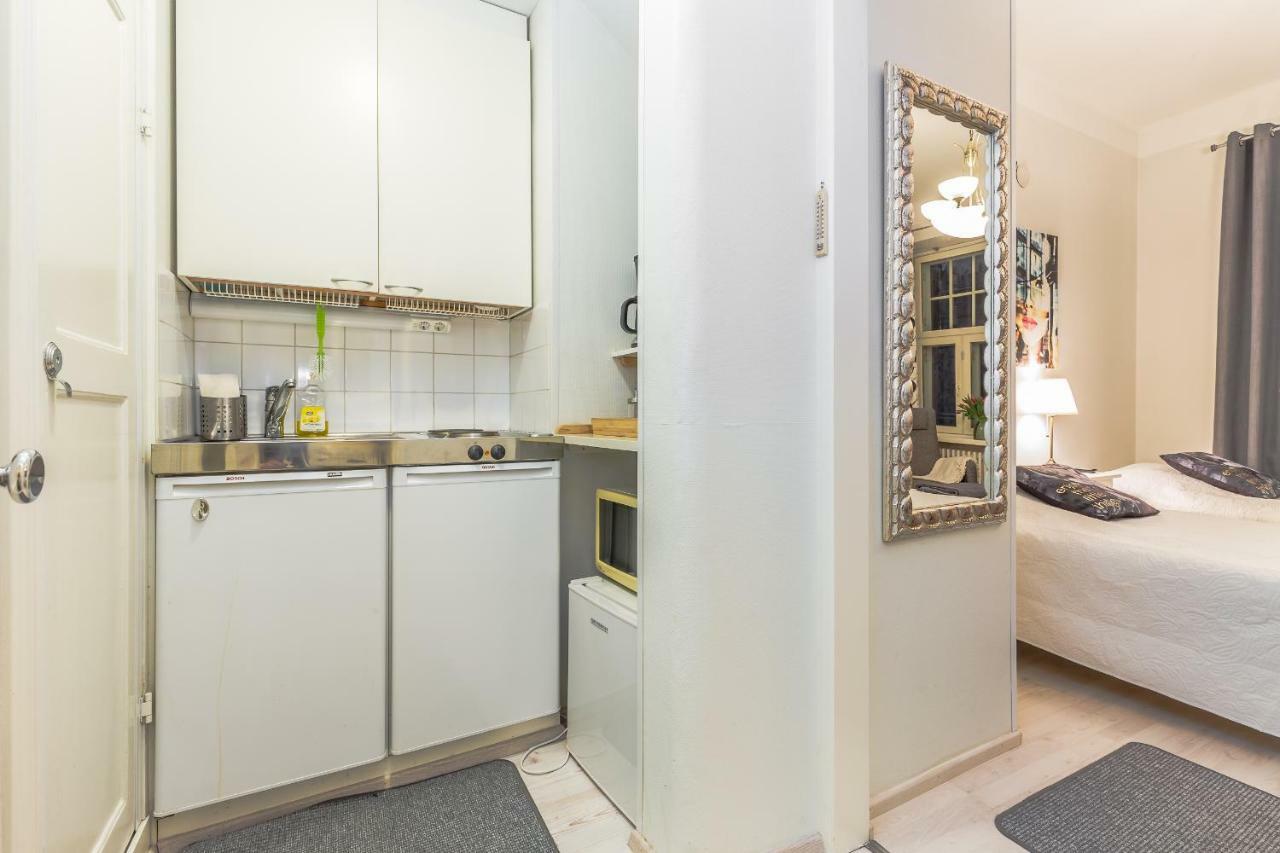 Go Happy Home Apartments Хельсинки Номер фото